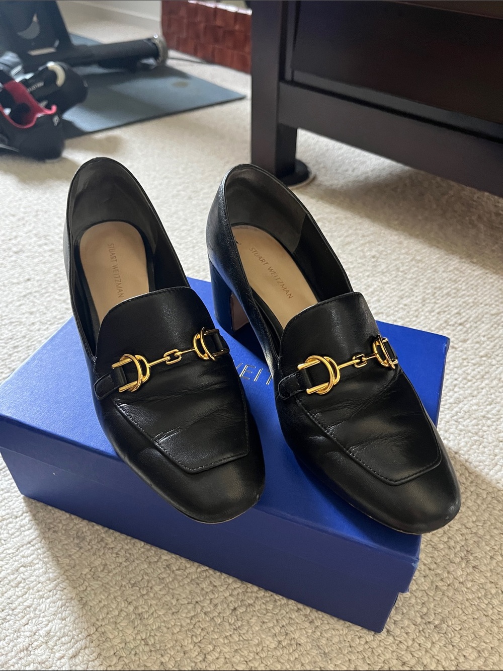 Stuart Weitzman Owen Black Leather Heels with Gold Horsebit